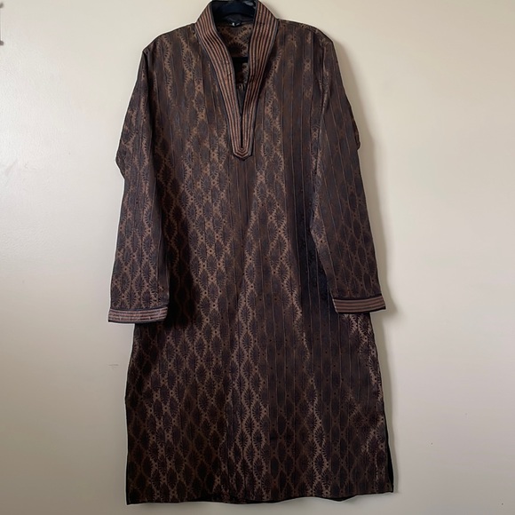 Damask embroidery design brown kurta for men - Picture 1 of 5
